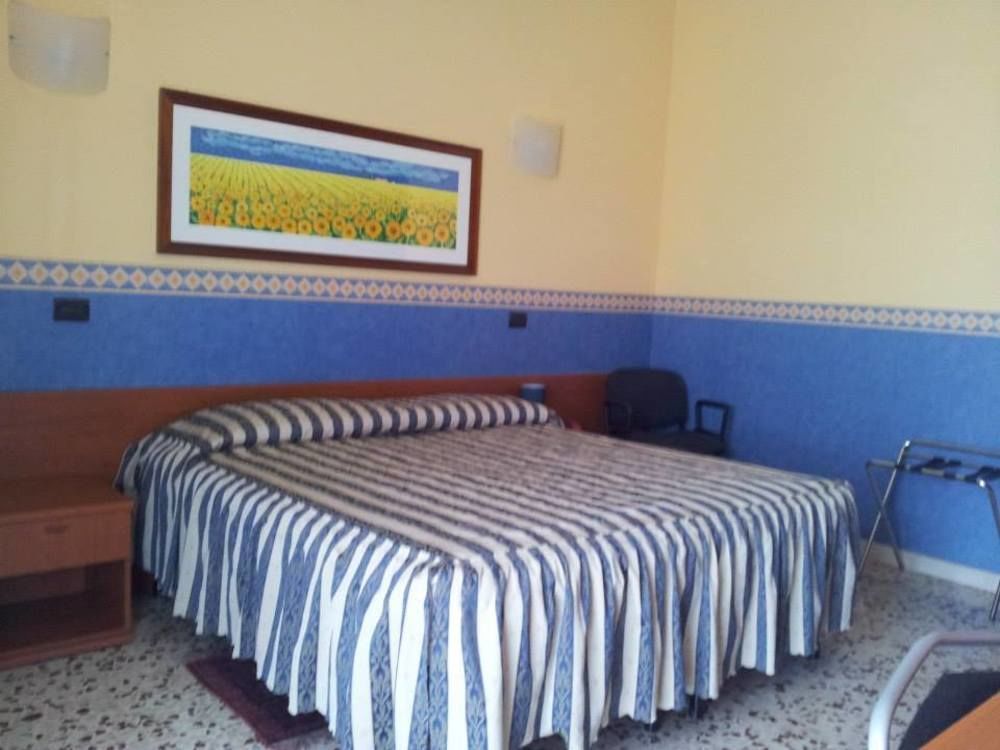 Hotel Frejus Collegno Bagian luar foto