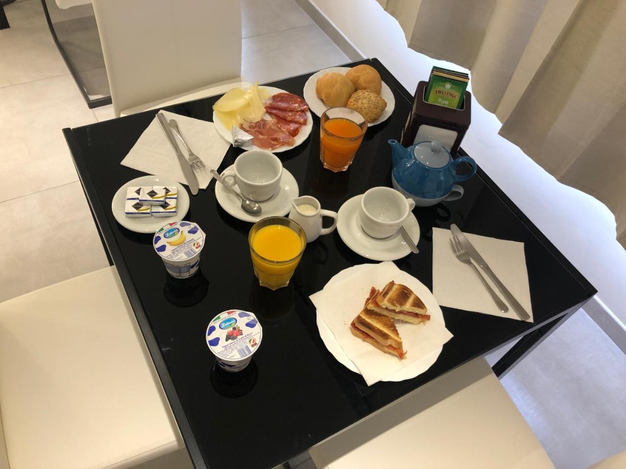 Hotel Frejus Collegno Bagian luar foto