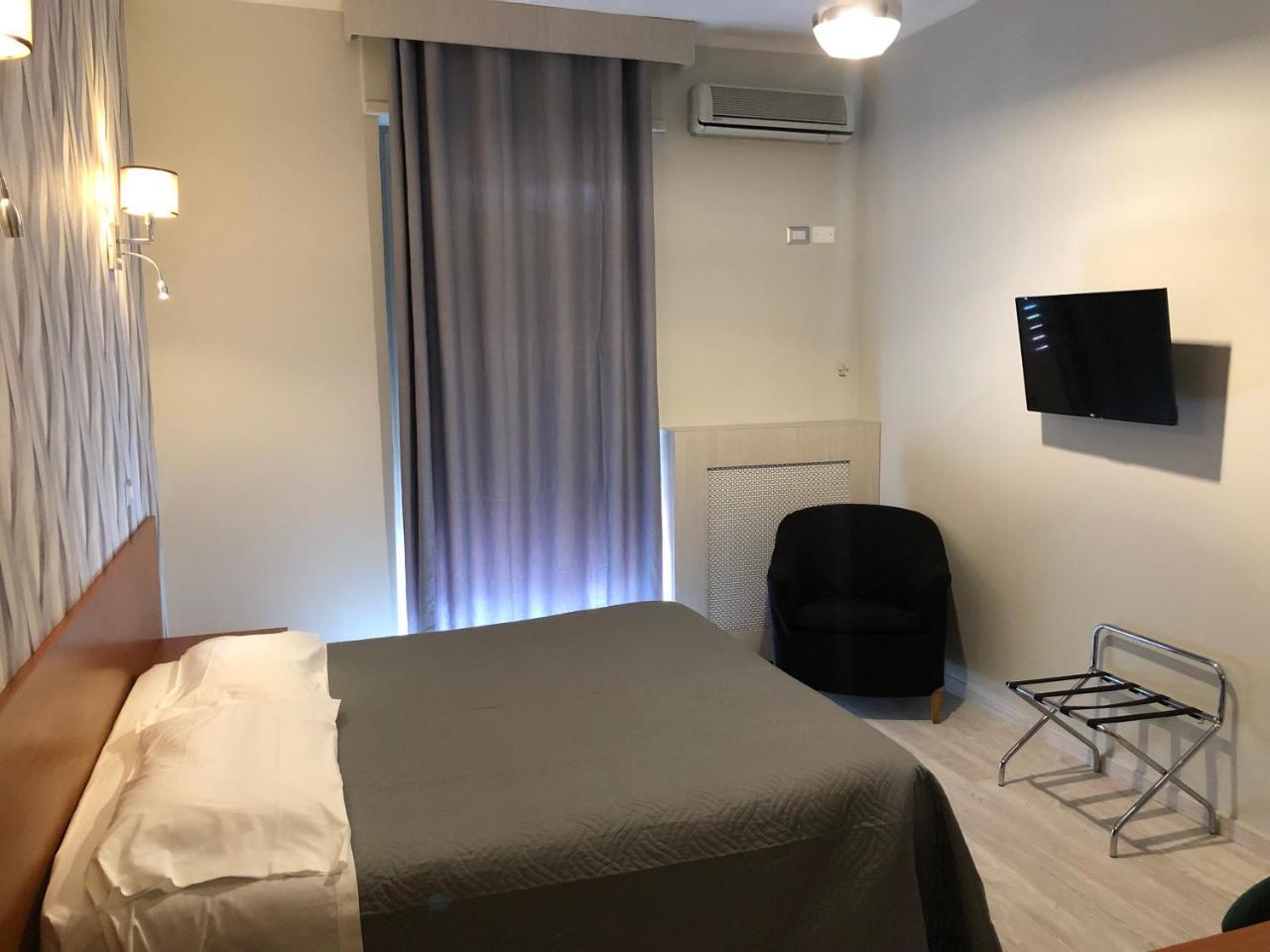 Hotel Frejus Collegno Bagian luar foto