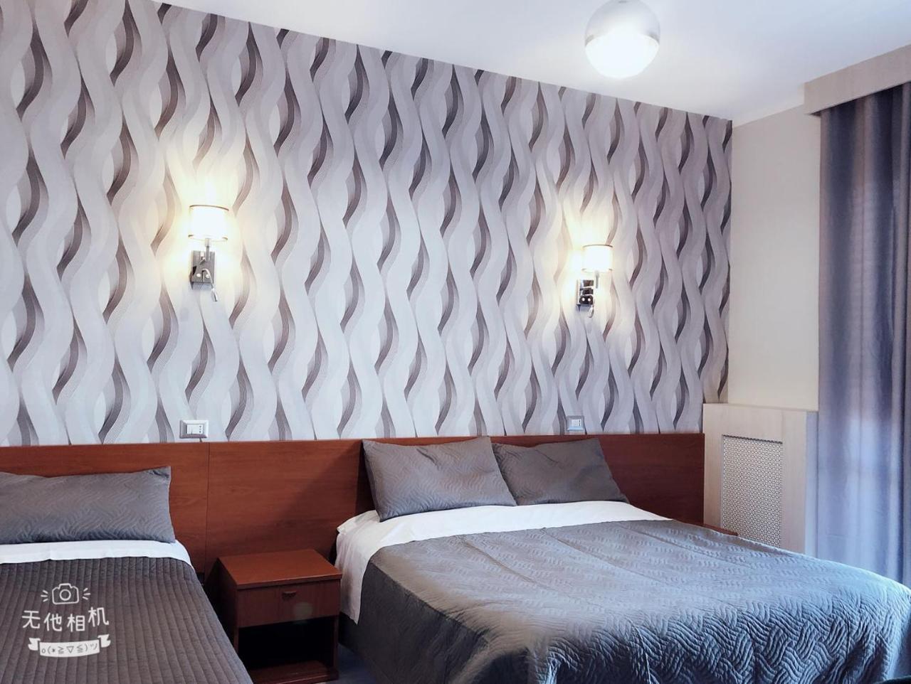 Hotel Frejus Collegno Bagian luar foto