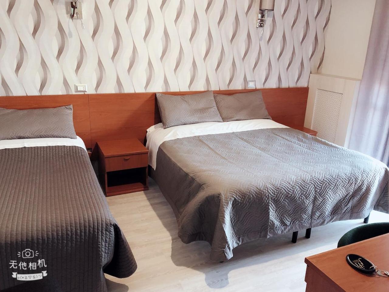 Hotel Frejus Collegno Bagian luar foto